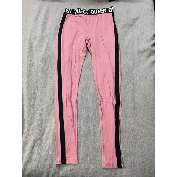 Queen pink and black stripe leggings - Picture 1 of 5